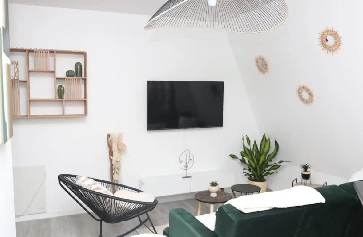 Fabuleux Bed & Breakfast Villepinte  Bagian luar foto